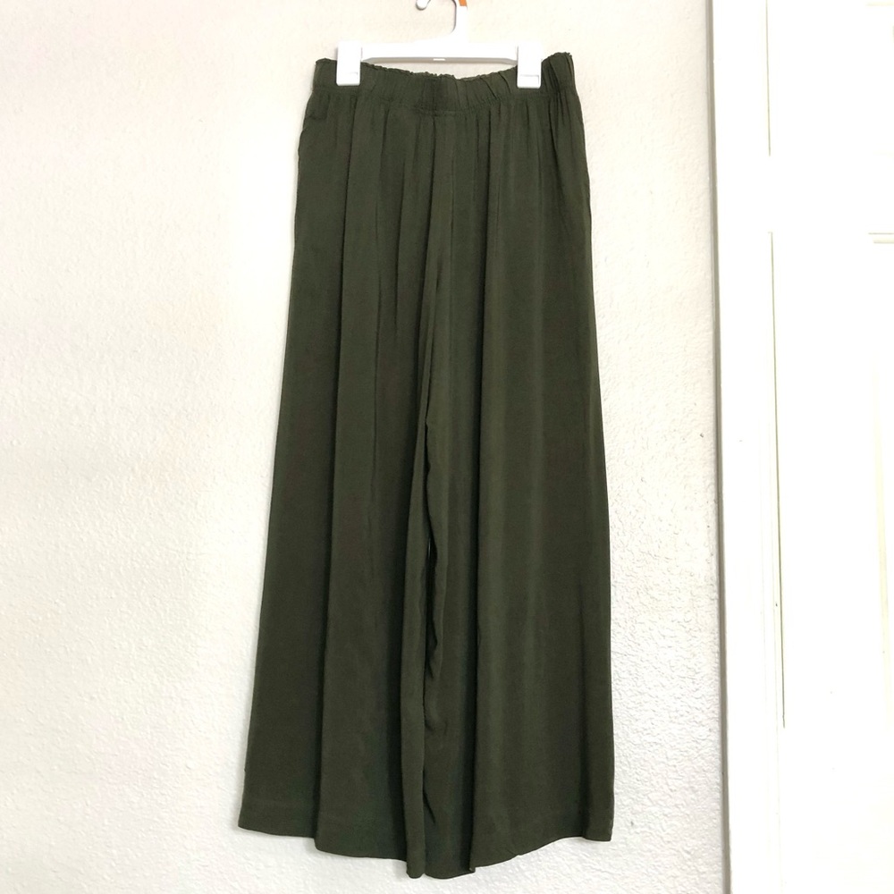 NWOT H&M Olive Green Elastic Waist Wide-Leg Pants